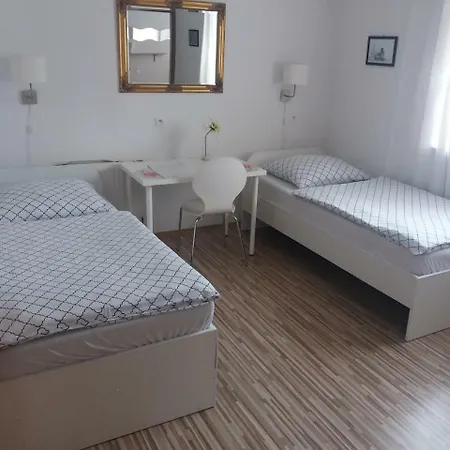 Osowianka Bed & Breakfast 3*