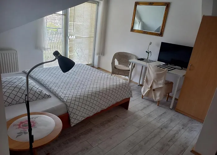 Osowianka فندق مبيت وإفطار 3*